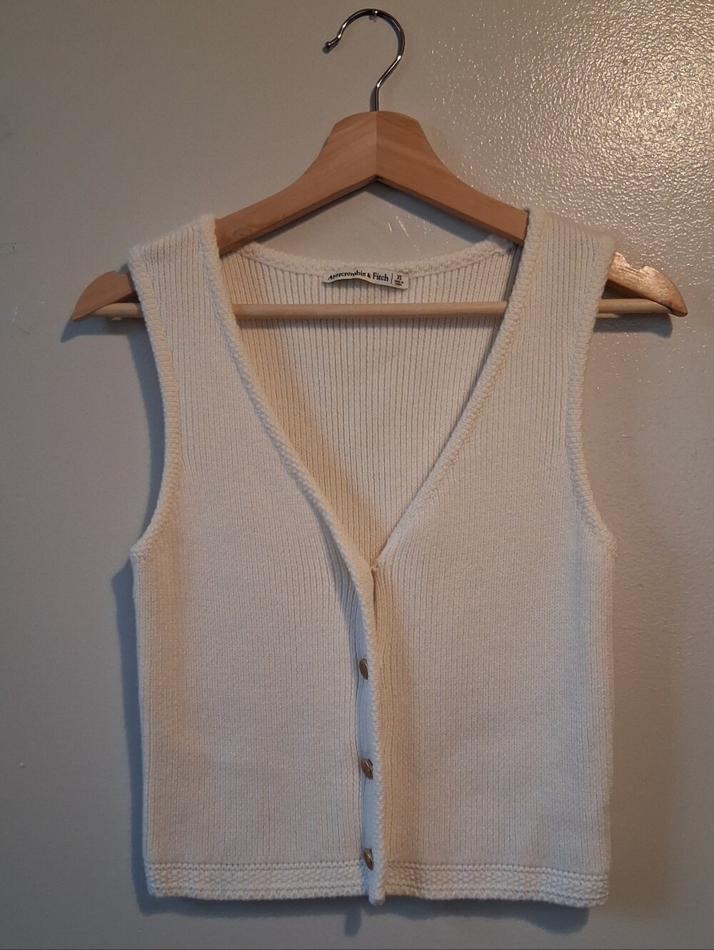 Abercrombie & Fitch Off White Cream Knit Tank Top With Gold Buttons